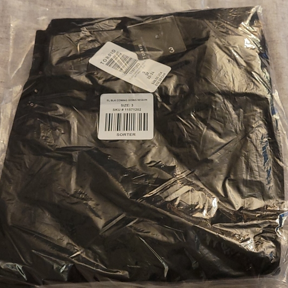 Nwt torrid 3 holiday season sequin leggings - Picture 8 of 9